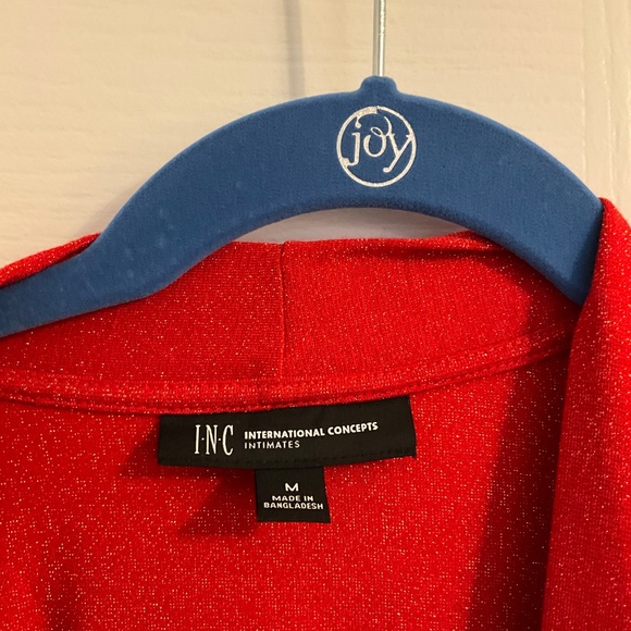 Inc international concepts, 2 piece red nightgown, and robe NWT size M - Picture 7 of 12